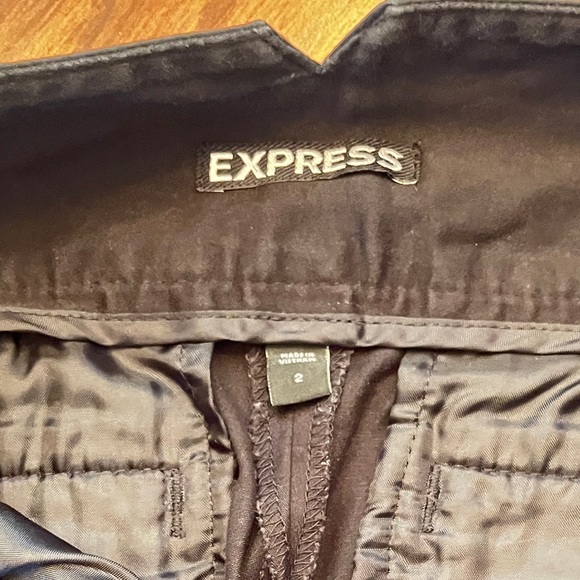 Express Black Shorts - Picture 3 of 3